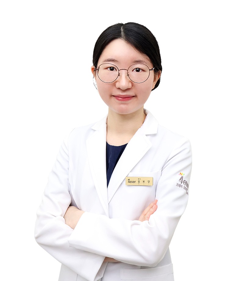 Dr. Kim Bo-yeon, Clinic Director