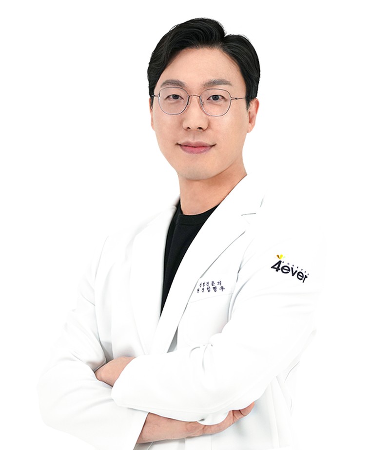 Dr. Yim Hyung-woo, Plastic surgery specialist